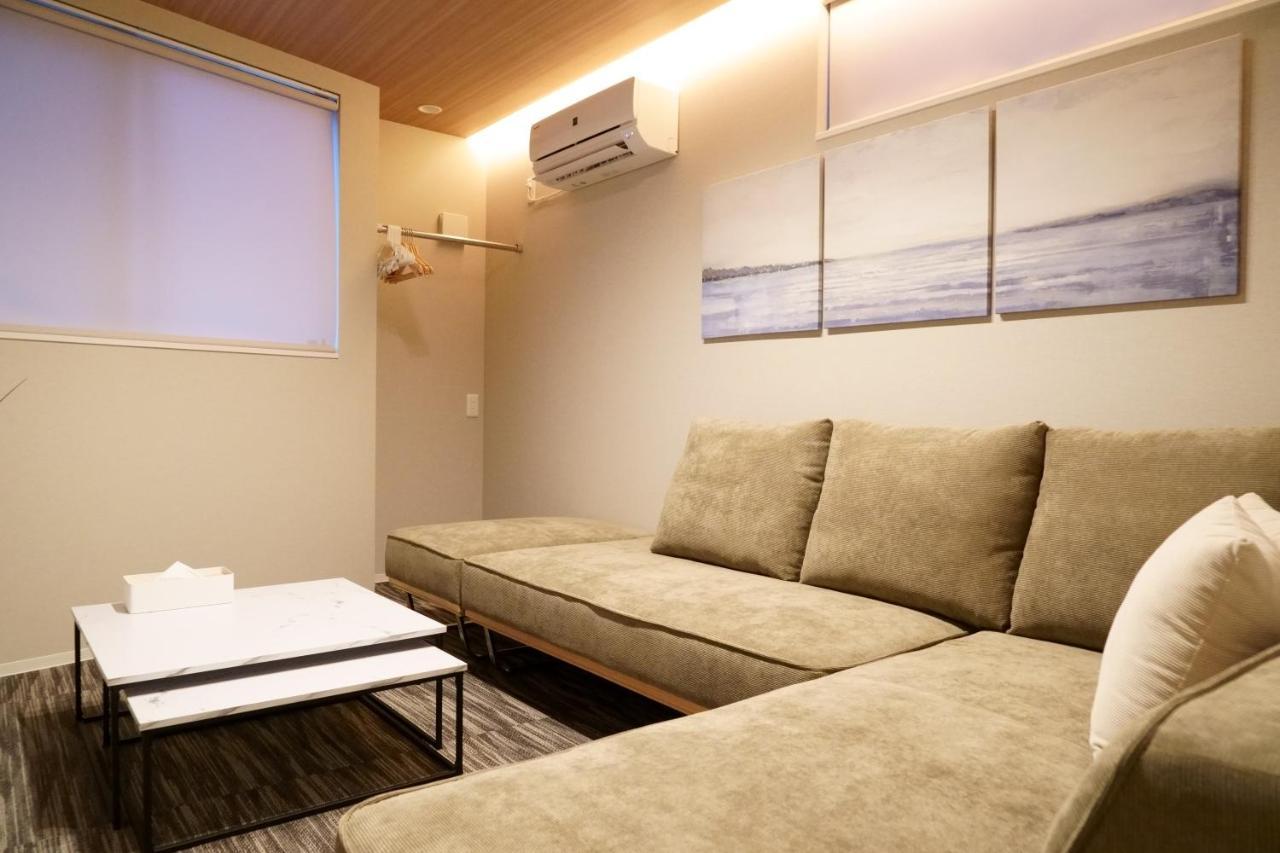 Koti Sopo Universal Bay 4 By Liaison Apartemen
